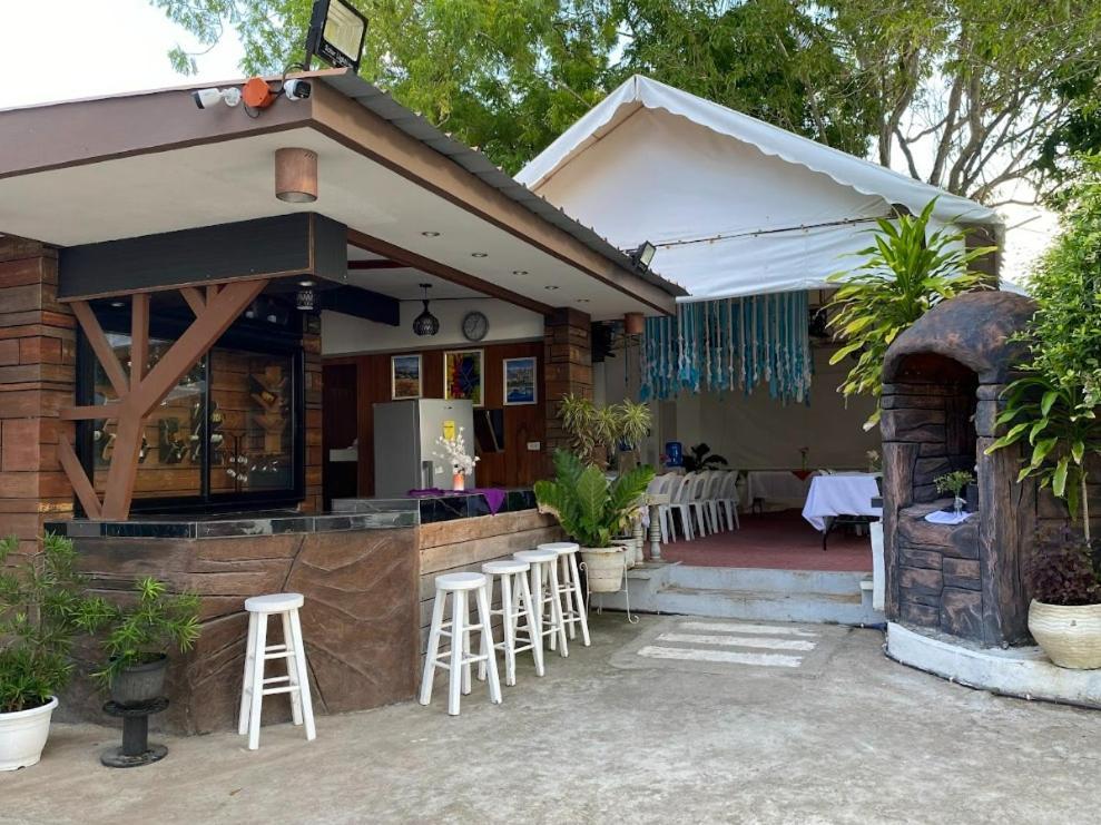 Lorelei Beach Resort Gate Εξωτερικό φωτογραφία